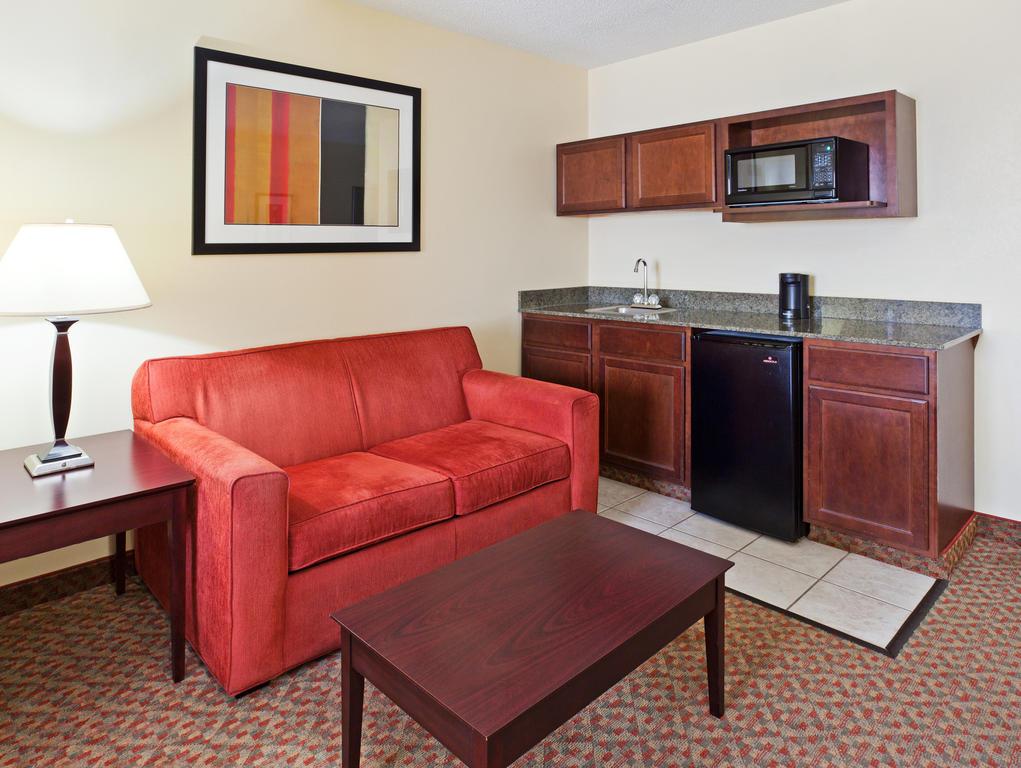 Holiday Inn Express Hotel & Suites Alcoa Knoxville Airport By Ihg Exterior photo