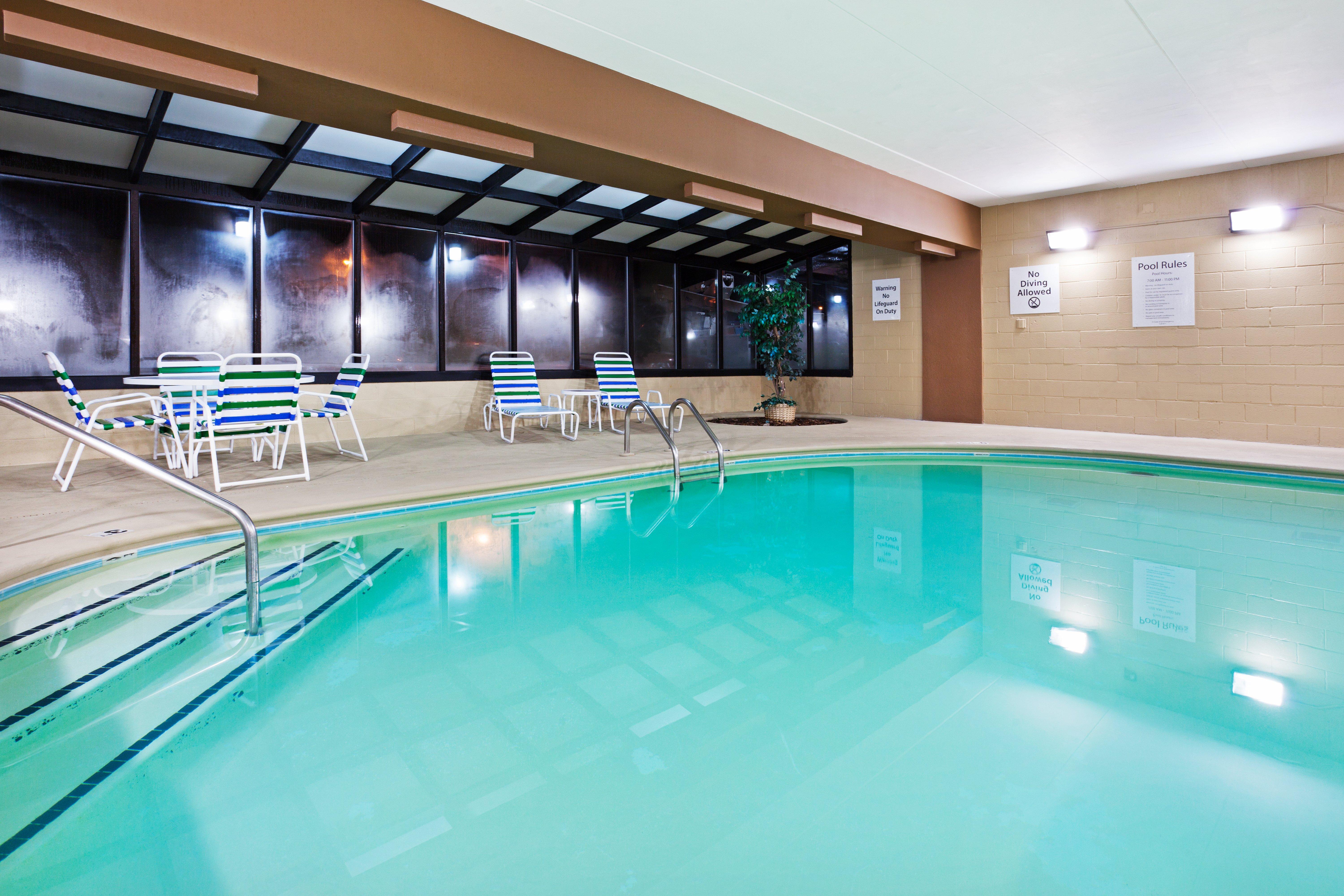 Holiday Inn Express Hotel & Suites Alcoa Knoxville Airport By Ihg Exterior photo